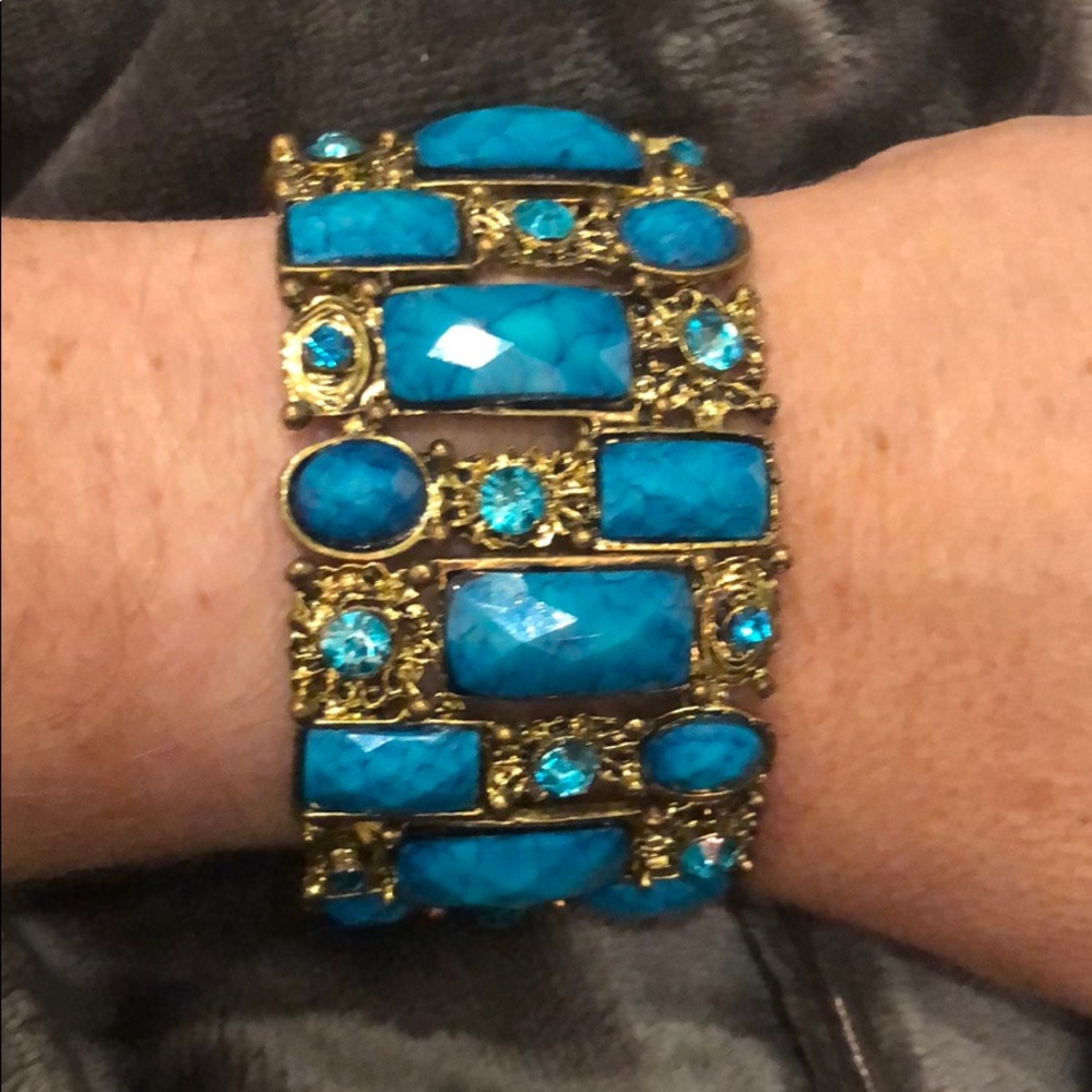 3/$20 Fashion Gold & Turquoise Stretch Bracelet